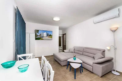 Ferienwohnung Neue, modern eingerichtete Wohn