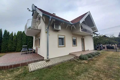 Ferienwohnung mit Klimaanlage und WLAN