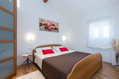 Ferienwohnung mit Terrasse und Klimaanlag