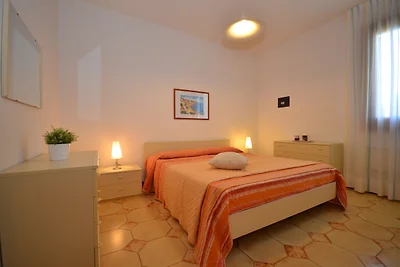 Ferienwohnung mit Klimaanlage und Balkon