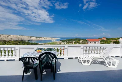 Appartamento Vacanza con famiglia Lopar