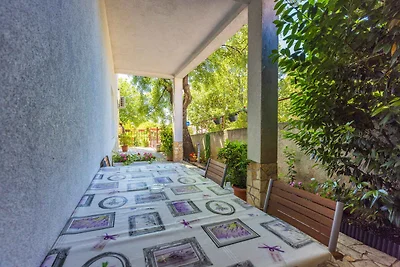 Ferienwohnung mit Terrasse