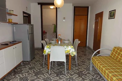 Ferienwohnung nahe dem Meer mit Klimaanlage u