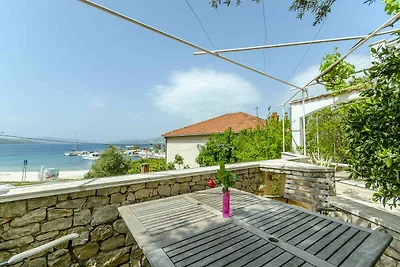 Holiday flat family holiday Okrug Gornji