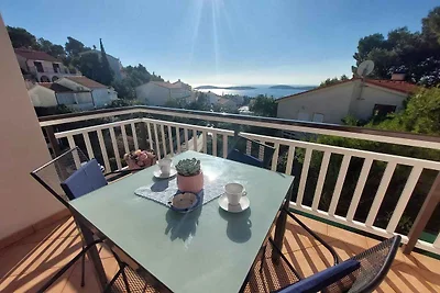 Ferienwohnung mit Klimaanlage, Terrasse und M