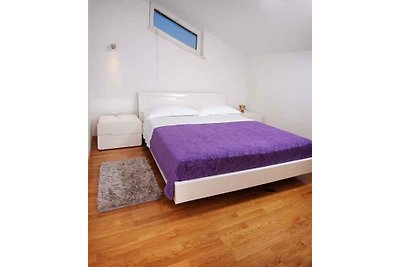 Ferienwohnung mit Balkon und WLAN