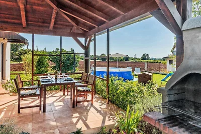 Ferienhaus mit Aussenpool