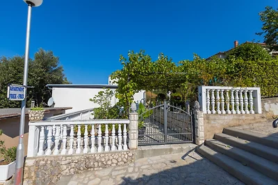 Ferienwohnung mit Klimaanlage und Terrasse