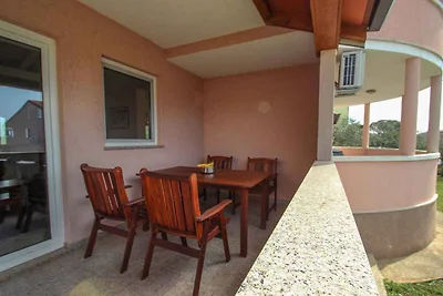 Ferienwohnung s balkonom i grilom