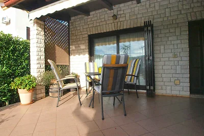 Ferienwohnung mit Klimaanlage und Terrasse in