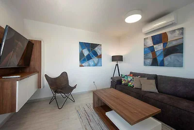 Ferienwohnung mit Pool und Klimaanlage