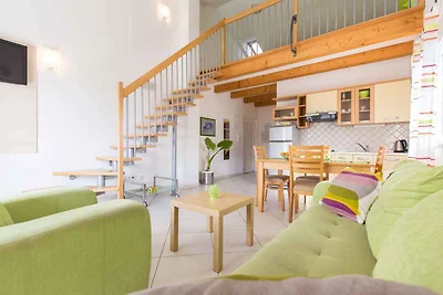 Ferienwohnung mit Balkon und Klimaanlage