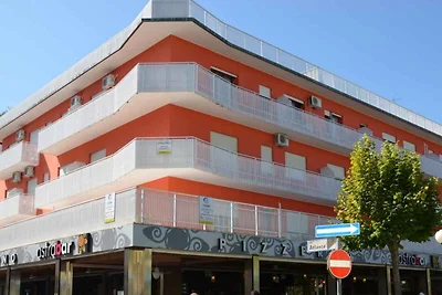 Ferienwohnung mit Klimaanlage und Balkon