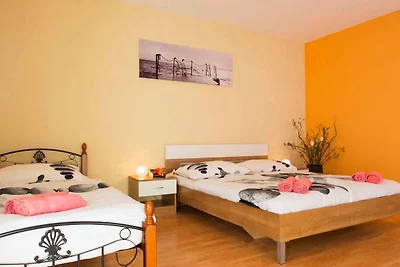 Ferienhaus mit Klimaanlage und Pool