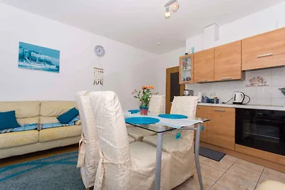 Appartamento Vacanza con famiglia Okrug Gornji