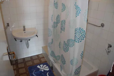 Ferienwohnung mit Aussenpool nur 30 m vom