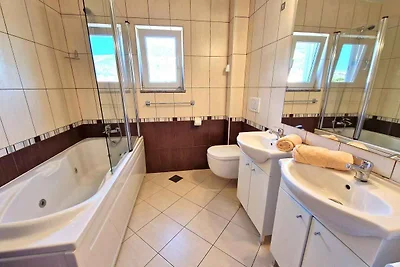 Ferienwohnung modern eingerichtet, mit Klimaa