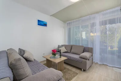 Ferienwohnung Lovely Apartment with Terrace