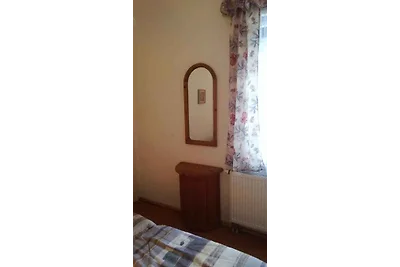 Ferienhaus mit Garten in toller Lage und bürg