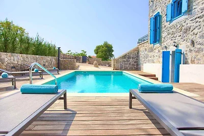 Villa mit Pool
