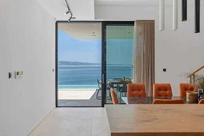 Ferienhaus mit Aussenpool
