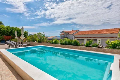 Ferienwohnung mit Aussenpool