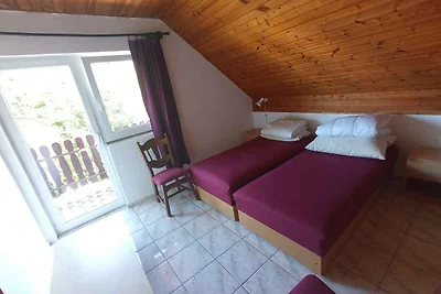 Ferienhaus mit Steg und direkter Zugang zum