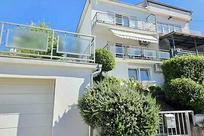 Ferienwohnung mit Terrasse und Klimaanlage