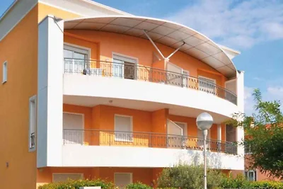 Ferienwohnung mit Klimaanlage und Balkon