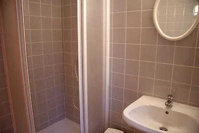Ferienwohnung mit eigenem Eingang im Skiort