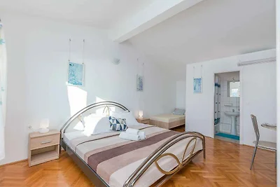 Apartament Dla rodzin Lokva Rogoznica