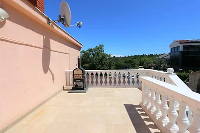 Ferienwohnung mit Klimaanlage und Balkon