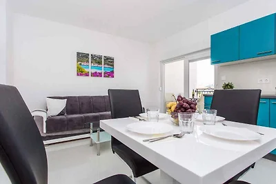 Ferienwohnung mit Klimaanlage, WLAN,