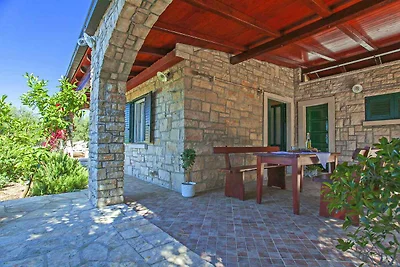 Entspannte Auszeit in Vela Luka mit Meerblick
