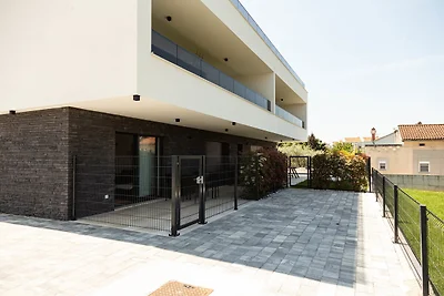 Ferienwohnung mit Terrasse und Klimaanlage