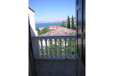 Ferienwohnung mit Balkon und Klimaanlage