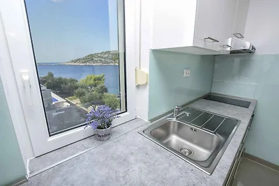 Ferienwohnung mit Klimaanlage und Meerblick