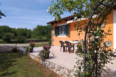Ferienhaus mit Garten