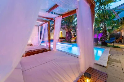 Ferienwohnung mit Pool und Whirpool