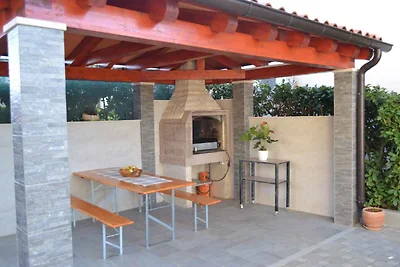 Ferienwohnung mit Klimaanlage und Grill