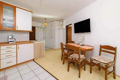 Ferienwohnung mit Balkon und Meerblick