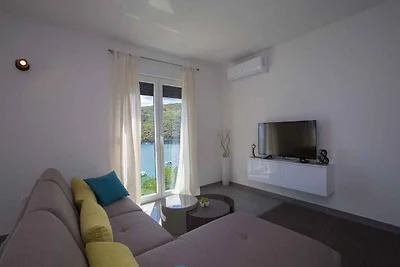 Ferienwohnung 100 m vom Strand mit Meerblick