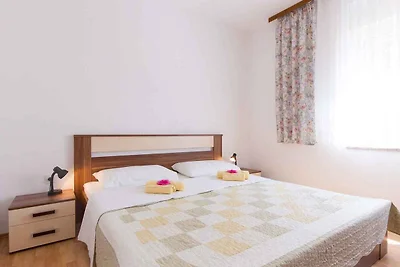 Ferienwohnung mit Klima und Terrasse