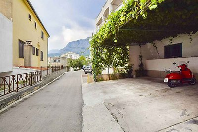 Ferienwohnung mit Klimaanlage und Balkon