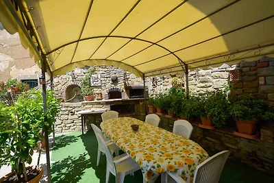 Ferienhaus mit Pool und Terrasse