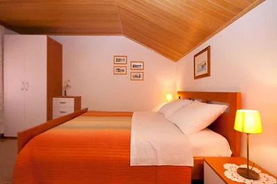 Studio mit 12 qm Terrasse in Zentrumsnähe