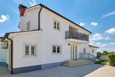 Villa mit Klimaanlage und Pool
