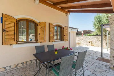 Ferienwohnung mit Aussenpool