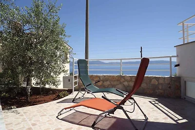 Ferienwohnung mit 3 Terrassen und Meerblick