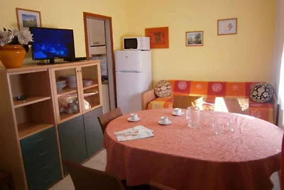 Ferienwohnung mit Klimaanlage, Waschmaschine 